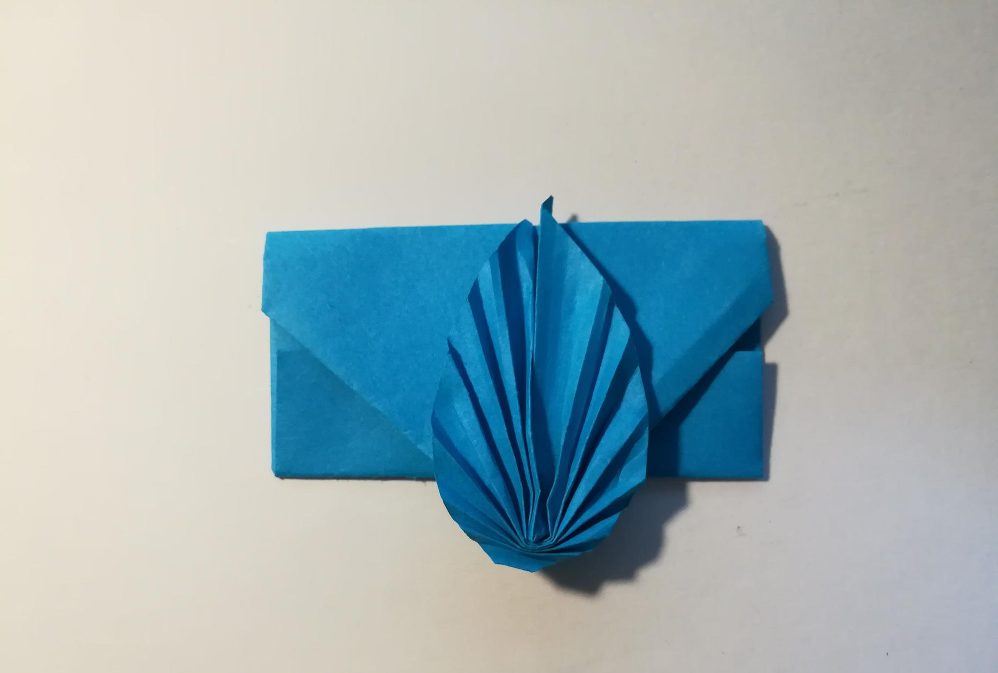 贝贝折纸:教你折叠带"树叶"的信封,一起体验diy的乐趣!