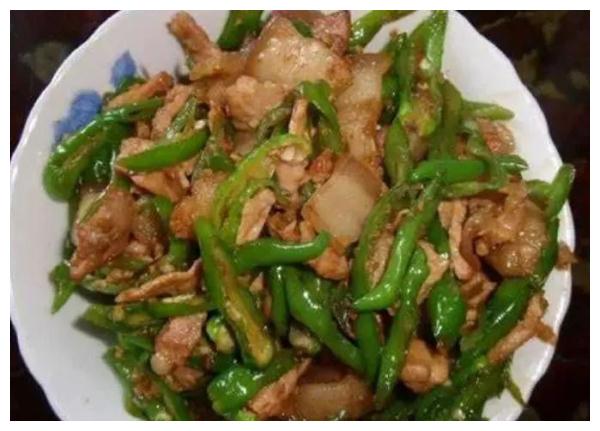 刚学会用微信的爷爷，发了第一条消息，孙女瞬间泪崩……休闲区蓝鸢梦想 - Www.slyday.coM