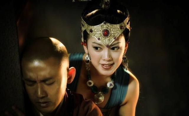 西游记蝎子精为何而死?只因碰到了唐僧,碰到了一个字"情"