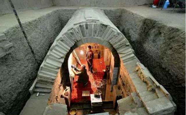 马王堆中发现《道德经》真迹,我们看到的都是被篡改后的版本!休闲区蓝鸢梦想 - Www.slyday.coM 马王堆中发现《道德经》真迹,我们看到的都是被篡改后的版本!休闲区蓝鸢梦想 - Www.slyday.coM