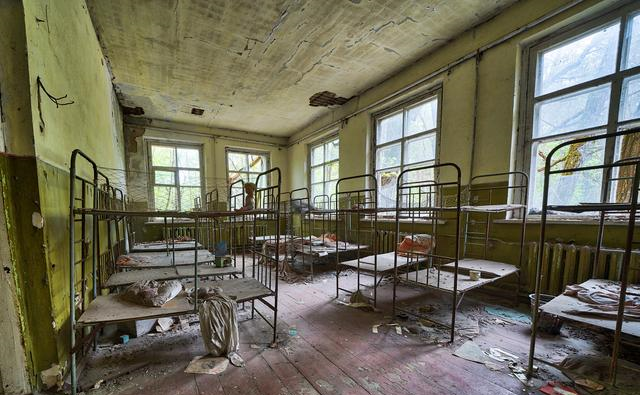 探访乌克兰鬼城，曾在俄罗斯帮助下建市，核泄漏后人去楼空休闲区蓝鸢梦想 - Www.slyday.coM