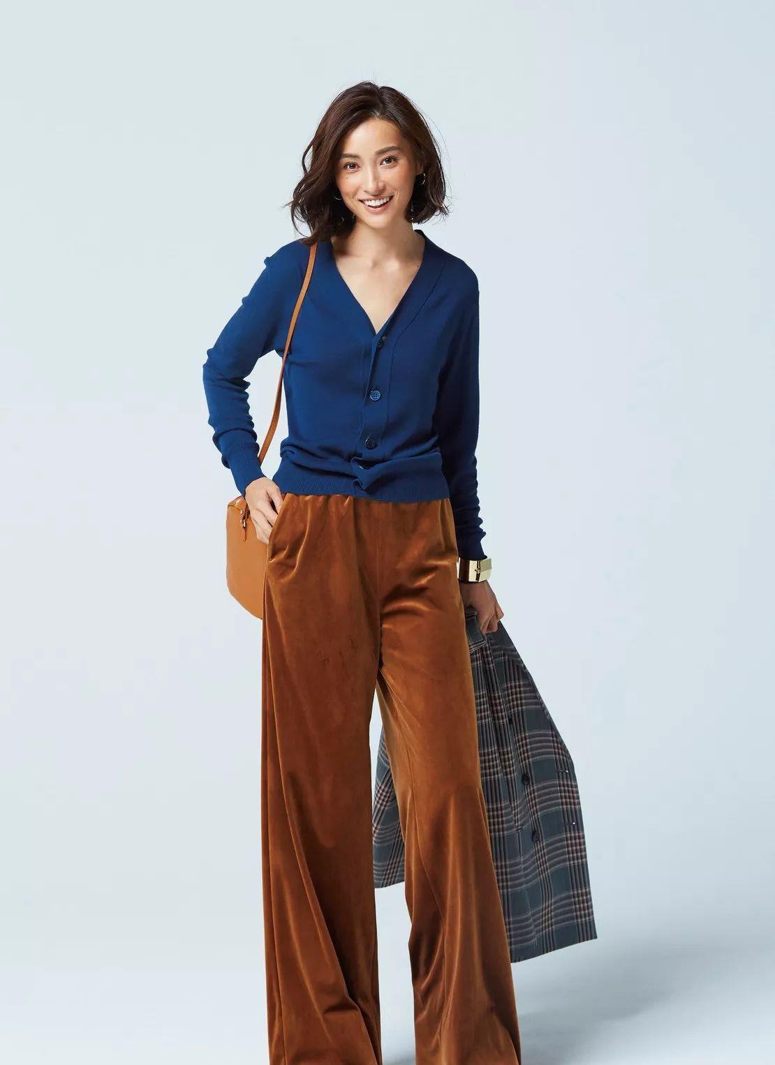 日本女人不露腰不露腿，穿搭也很美，原来是因为有这四个法则休闲区蓝鸢梦想 - Www.slyday.coM