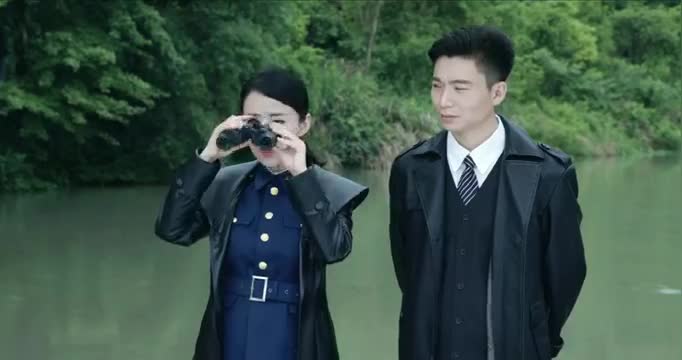 浪花淘尽:曾思佳坦言自己喜欢覃天