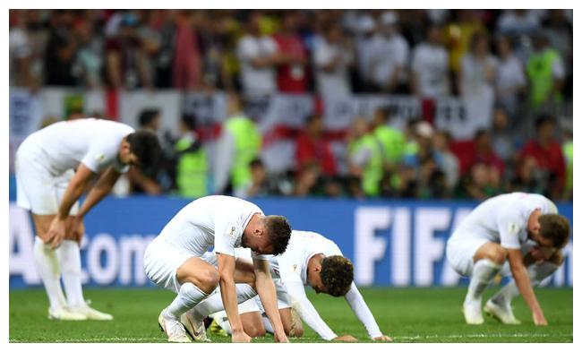 三年前一幕重演!英格兰重蹈覆辙,索斯盖特为保守付出代价休闲区蓝鸢梦想 - Www.slyday.coM 三年前一幕重演!英格兰重蹈覆辙,索斯盖特为保守付出代价休闲区蓝鸢梦想 - Www.slyday.coM