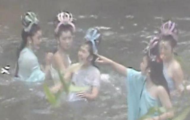 《西游记》最"污"的镜头,当知道如何拍摄时,能过审太不容易了