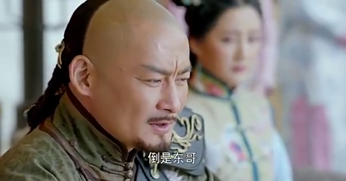 东哥褚英狩猎迟迟未归,东哥将褚英射伤,还好两人安全归来