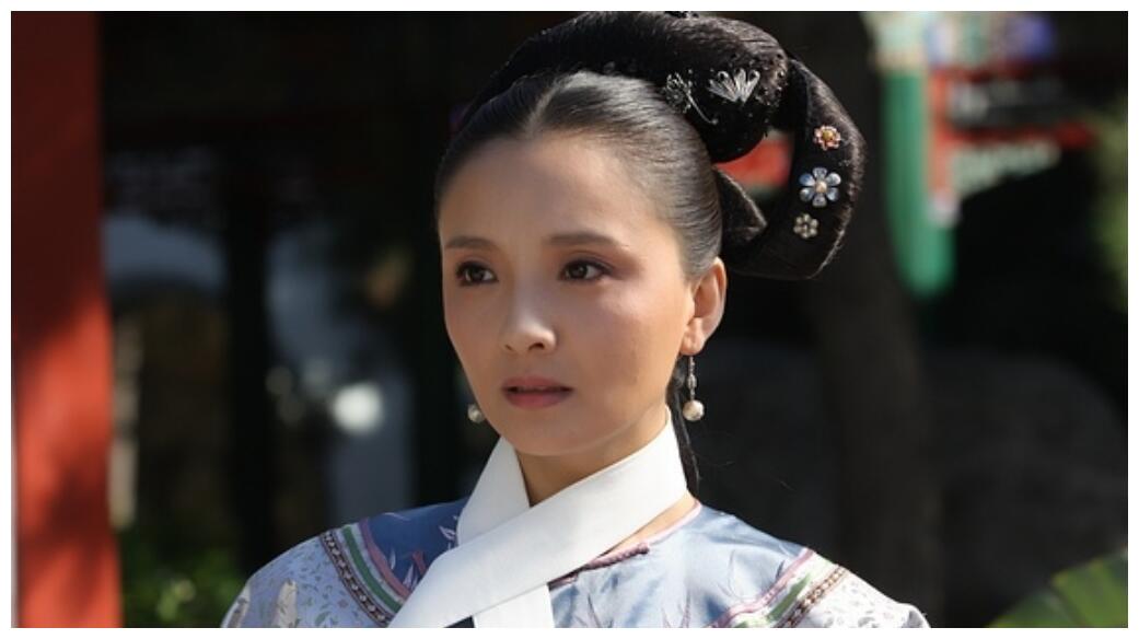 崔槿汐真的不记得纯元的衣服吗？害得甄嬛穿错衣服，彻底失宠休闲区蓝鸢梦想 - Www.slyday.coM