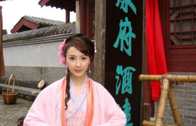 2008年出道的李羲儿拍过的电视剧并不多,让观众印象最深的无疑还是