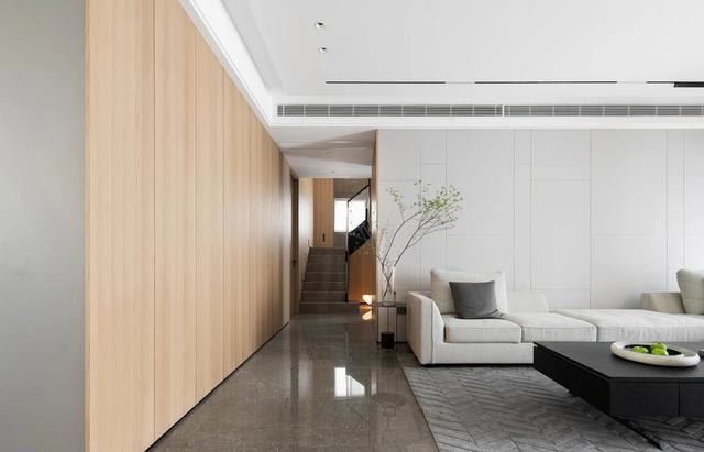 她家客厅太好看了，一进门就被美到，喜欢这样简单不花哨的装修休闲区蓝鸢梦想 - Www.slyday.coM