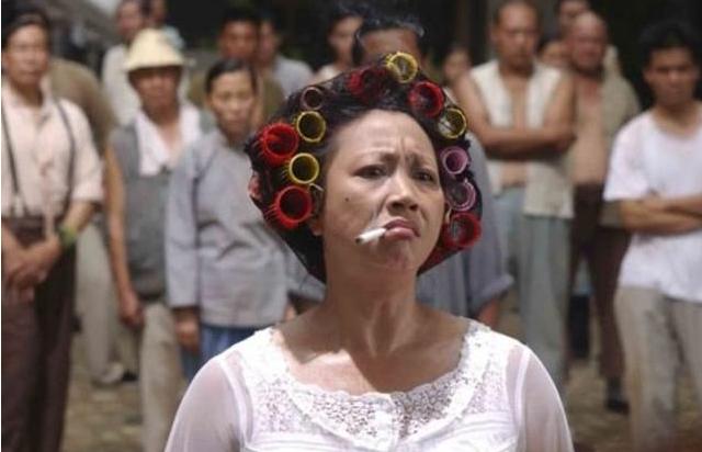 "包租婆"元秋,敢骂洪金宝,叫成龙"大鼻",周星驰再三请复出|功夫|元秋