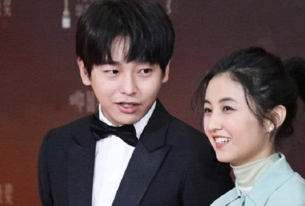 彭昱畅官宣恋爱谁注意张子枫的动态评论区可热闹了
