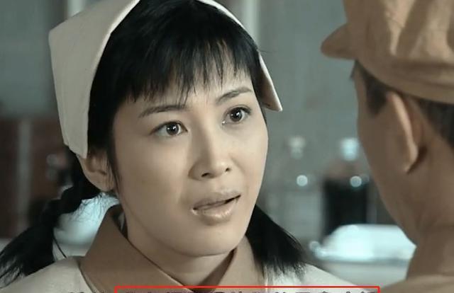 亮剑一代经典却漏洞百出田雨家门口办证小广告引网友热议