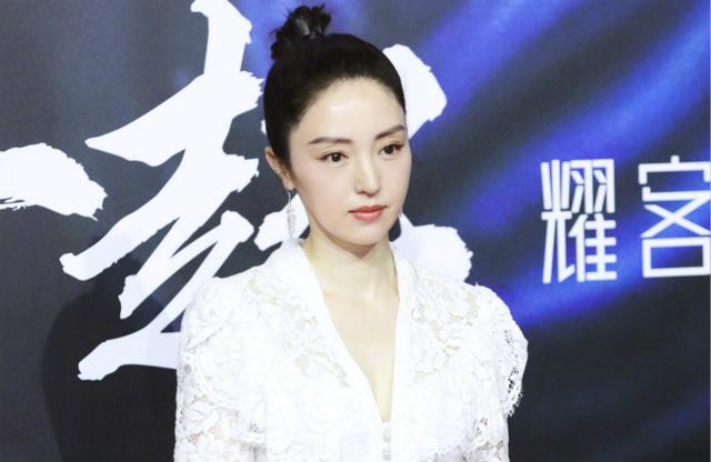 高云翔现状如何?爱情事业毁于自己,感慨人生如戏没有彩排|高云翔|董璇|人生