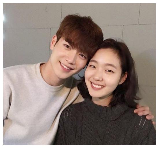 夫妻之间，对方把你的付出当成理所应当时，该怎样维护这段婚姻？休闲区蓝鸢梦想 - Www.slyday.coM