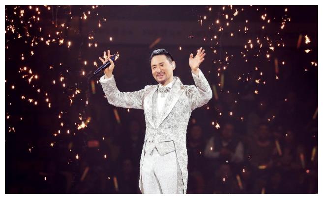 不让奶奶抱孙女,落魄时与他分手,罗美薇为何获张学友30年独宠休闲区蓝鸢梦想 - Www.slyday.coM 不让奶奶抱孙女,落魄时与他分手,罗美薇为何获张学友30年独宠休闲区蓝鸢梦想 - Www.slyday.coM