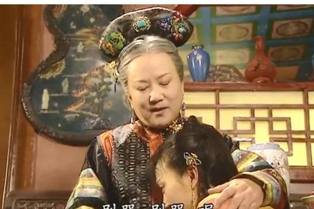 还珠格格:两版知画欣荣进宫对比,原版,知画一哭就碾压了|老佛爷|还珠格格|原版_新浪新闻