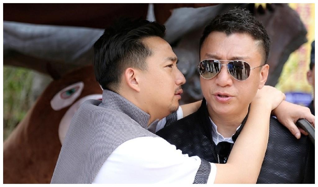 孙红雷在线嘲讽黄磊,网友跑黄磊评论区告状:师傅你确定不回他?