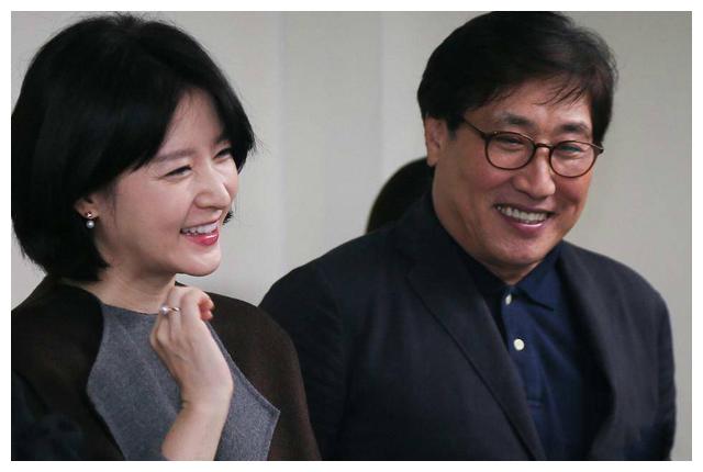 49岁复出美成少女|沈银河|车胜元|李英爱_新浪新闻