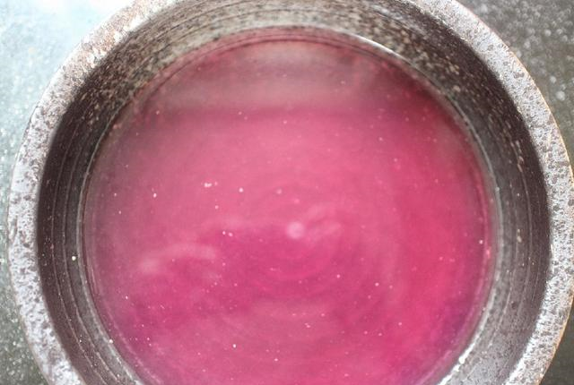 这样高颜值的彩色凉皮你见过吗？好吃又好看，制作过程老简单了休闲区蓝鸢梦想 - Www.slyday.coM