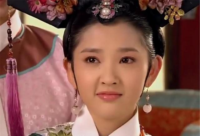 原因二:祺嫔后方队友不给力我们知道,祺嫔一直是跟从宜修皇后,但是她