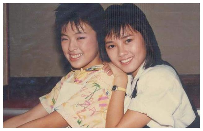 不让奶奶抱孙女,落魄时与他分手,罗美薇为何获张学友30年独宠休闲区蓝鸢梦想 - Www.slyday.coM 不让奶奶抱孙女,落魄时与他分手,罗美薇为何获张学友30年独宠休闲区蓝鸢梦想 - Www.slyday.coM