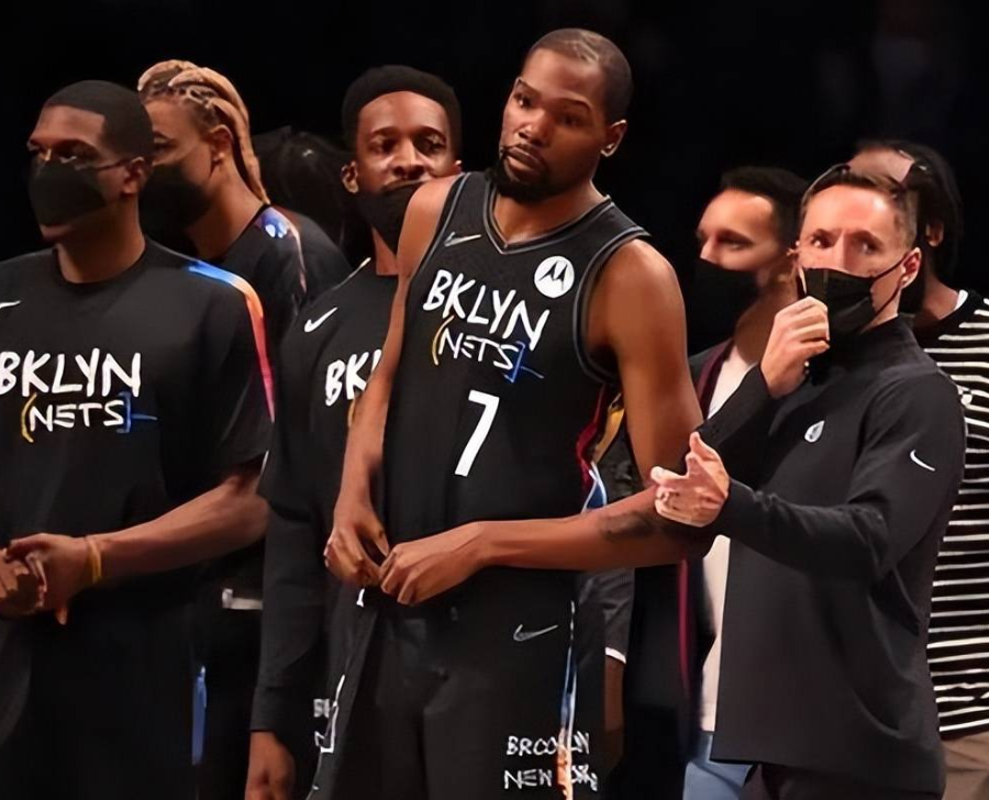 所以你有的时候就是强人所难+从来不会站在对方的...