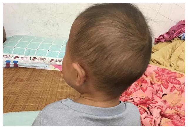 女儿剃头发后长得乌黑浓密，为啥到了儿子却不管用？医生告知原因休闲区蓝鸢梦想 - Www.slyday.coM