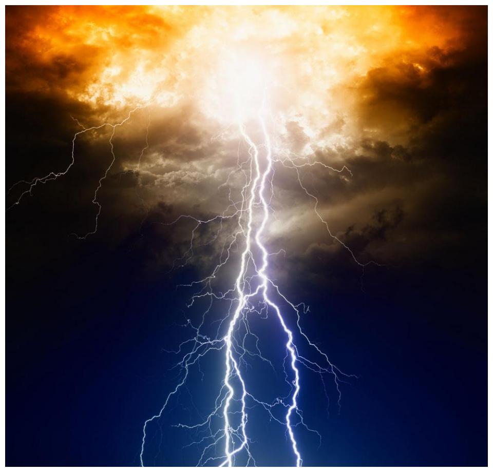 存在吸引闪电的人吗三年被雷连轰四次一生中竟遭八次雷击