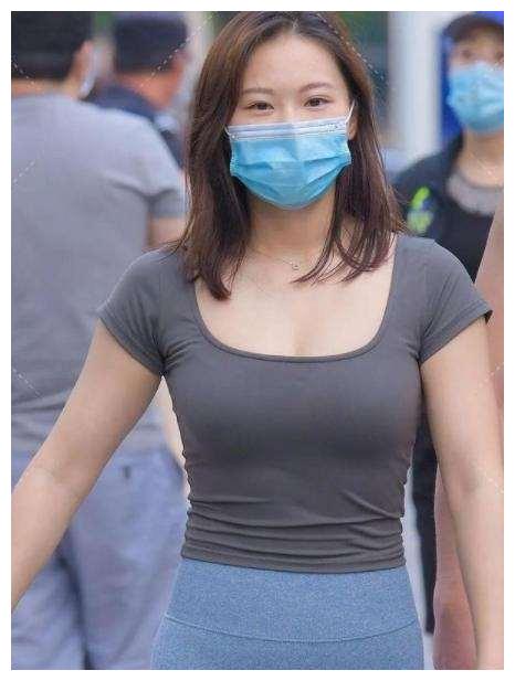 简单修身的瑜伽裤穿搭,优雅不失清新,成为别人称赞的小仙女休闲区蓝鸢梦想 - Www.slyday.coM 简单修身的瑜伽裤穿搭,优雅不失清新,成为别人称赞的小仙女休闲区蓝鸢梦想 - Www.slyday.coM