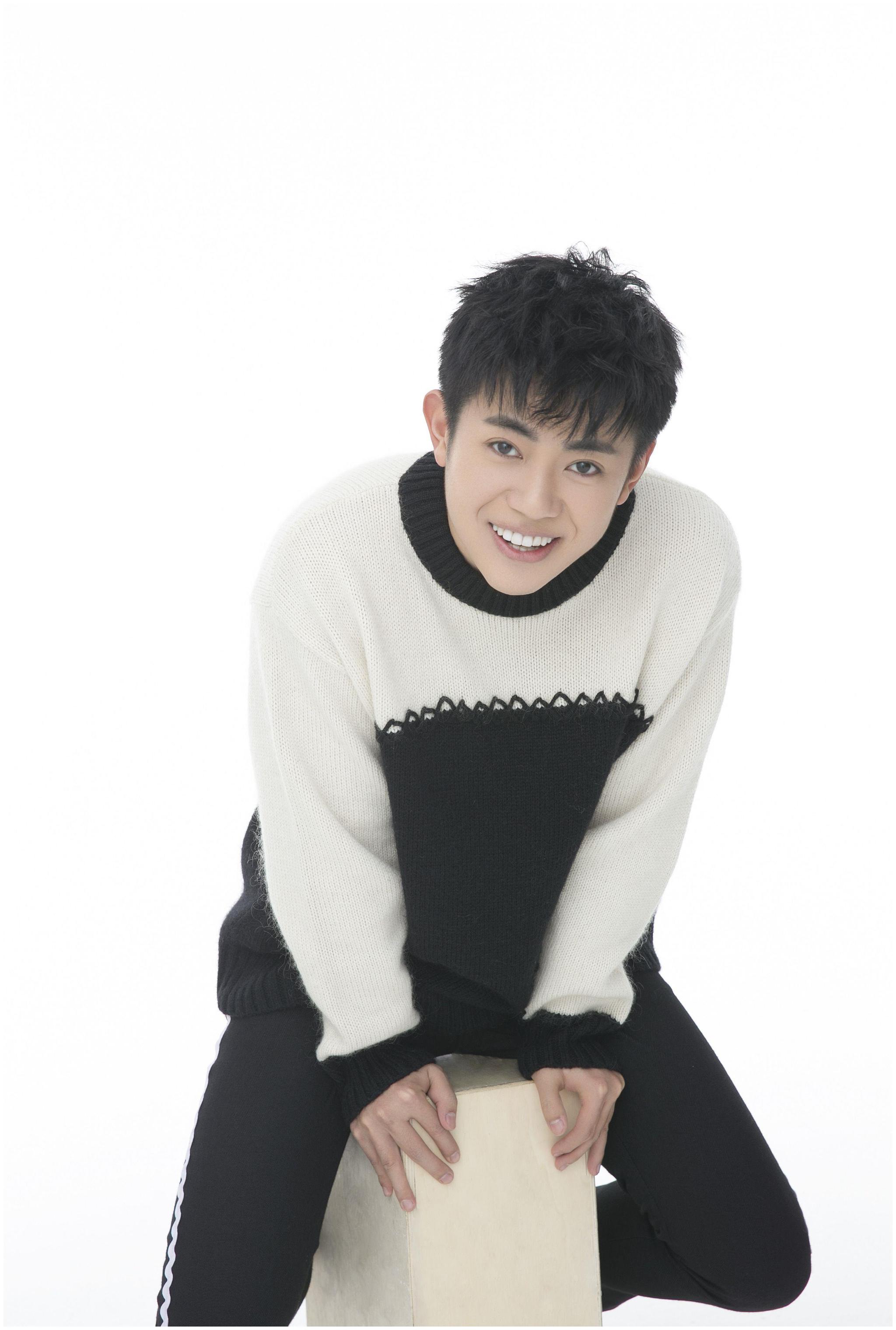 "小红袄"竟是洪剑涛儿子,听他讲讲怎么进组的