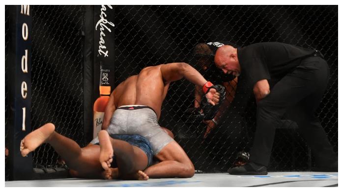 欧沃瑞姆希望在职业生涯结束前获得ufc重量级冠军