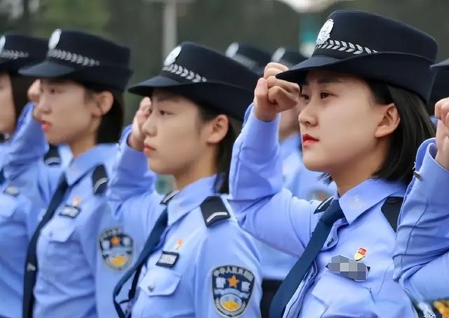 失业率很高的3个专业，985毕业也不好就业，高分考生要慎重休闲区蓝鸢梦想 - Www.slyday.coM