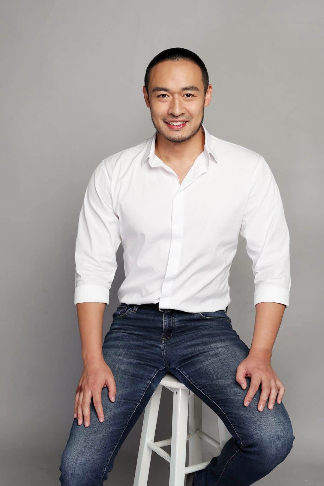 唐炜危中寻机做正确但困难的事