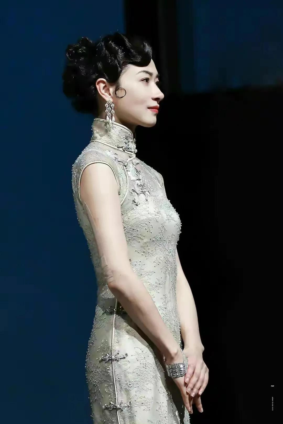 万茜旗袍造型,好漂亮,魅力动人!