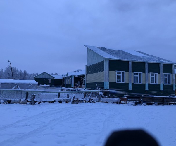 1 / 5 这个村子就是位于西伯利亚的奥伊米亚康,现在冬天已经变得越来