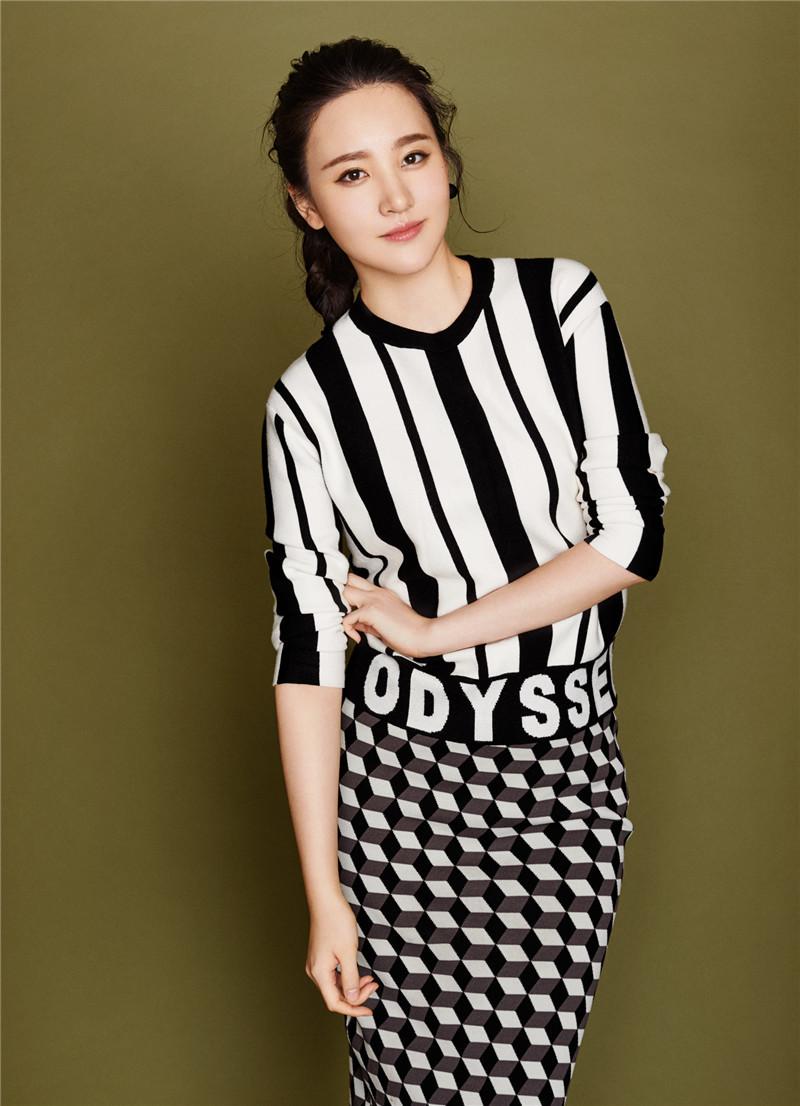 女演员刘筱筱魅力可人