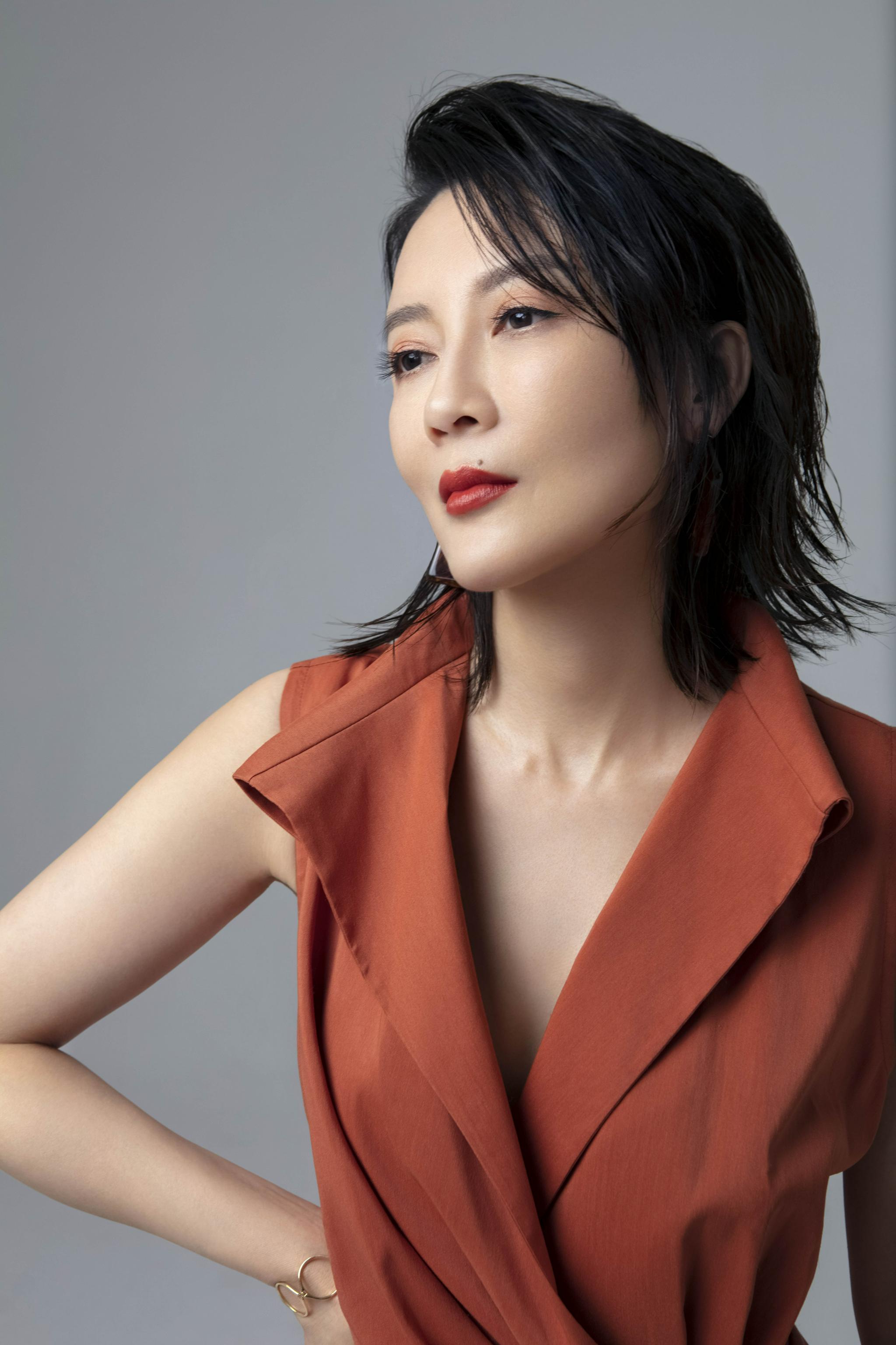 冯波《八角亭谜雾》完美收官 走心演绎感染观众