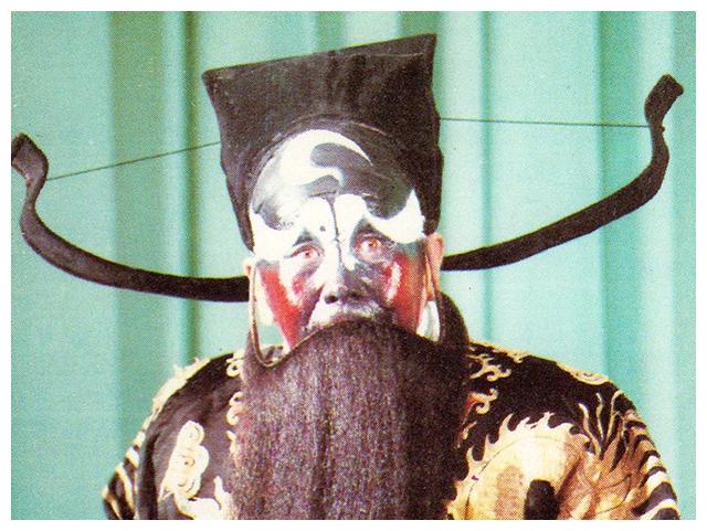 黑脸演员谢禄声似洪钟以声造型人称曲剧舞台上的活包公