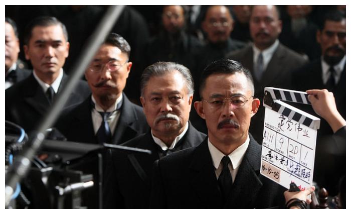 正派角色视人,《冲出亚马逊》中勇敢无畏的特种兵王晖,《大染坊》中的