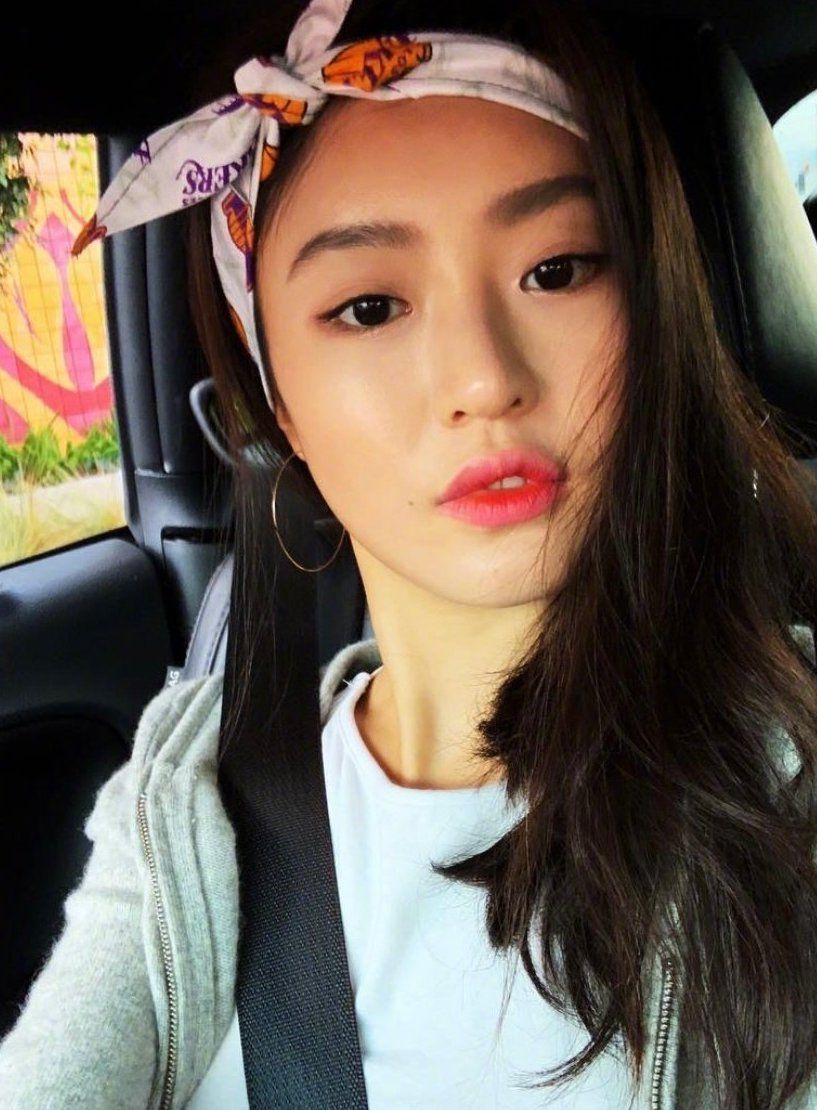 纪凌尘新女友身份曝光，身材高挑系<a href=