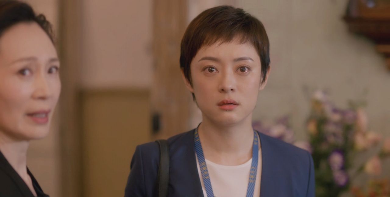 孙俪扮演的房似锦很坚强