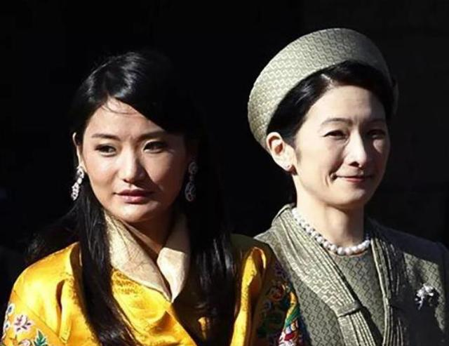 不丹国王初恋曝光!当年王室“棒打鸳鸯”,21岁佩玛凭借家族上位