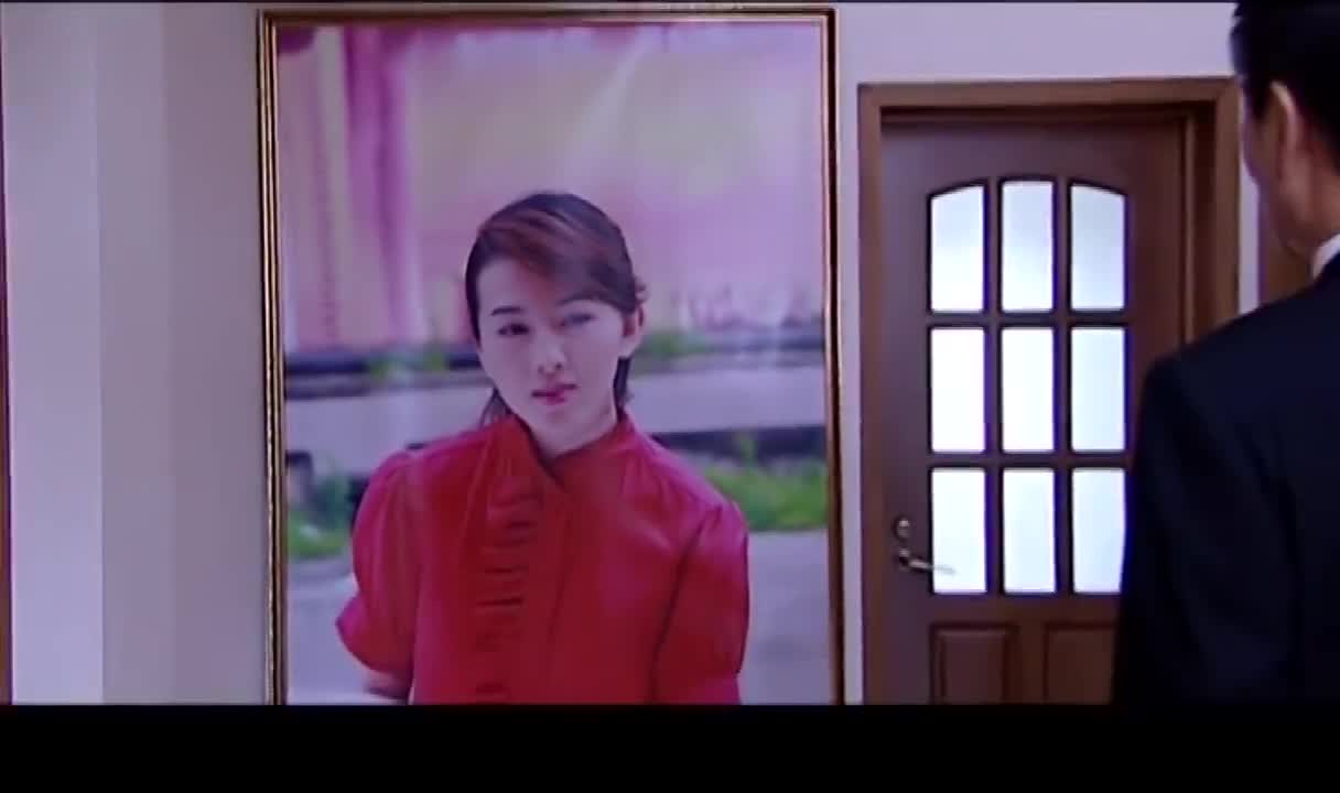 罪域:兆哥喜欢上旭梦晨,竟然满墙贴满照片,这怕是有病吧!