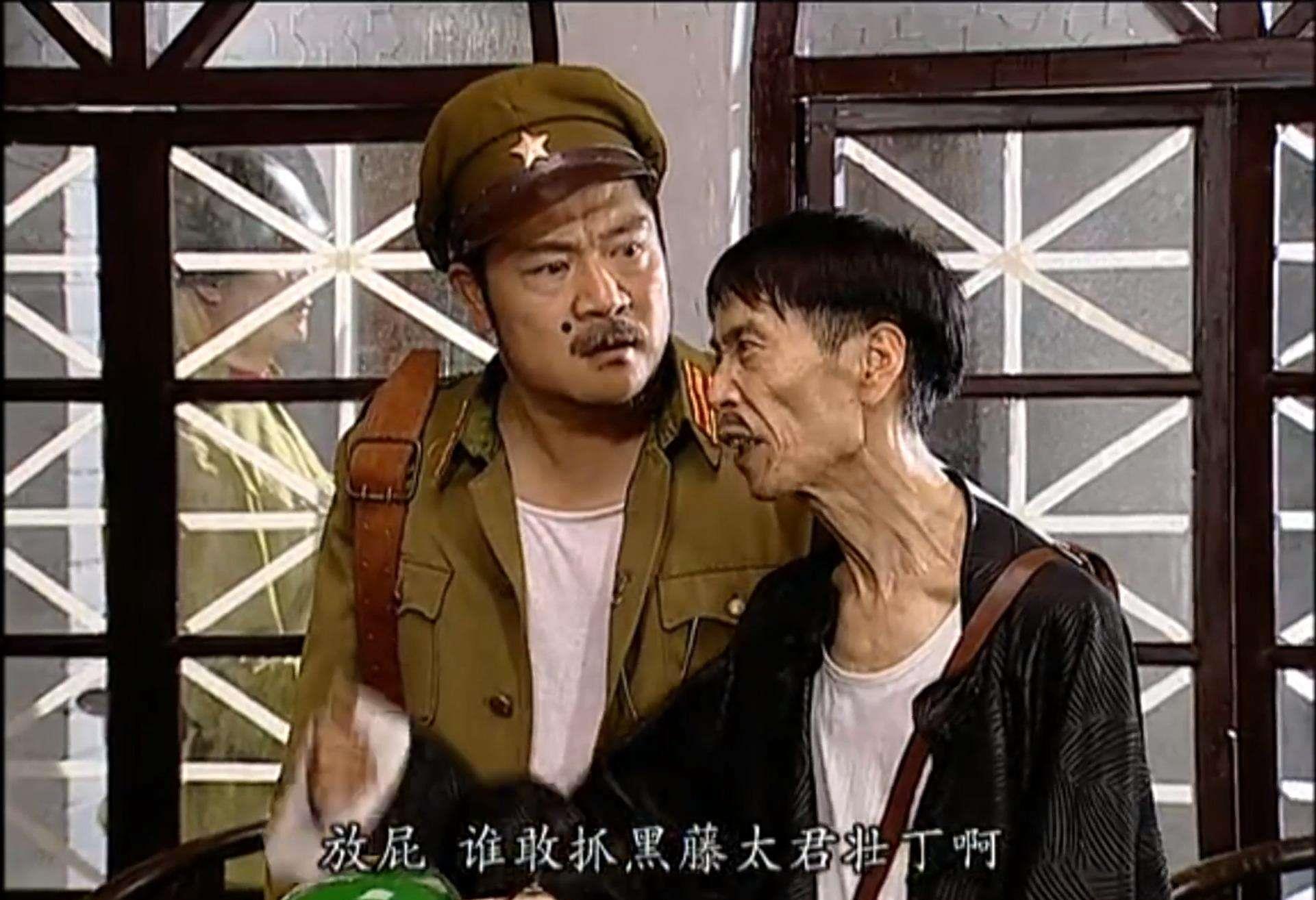 因为他们的演技过于相似,给自己的人生造成了极大的麻烦,比如颜冠英