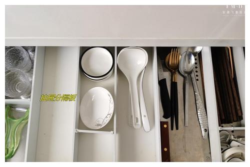 人多房子小,要想好用又好住,不要乱买,这7个配件实现高效收纳休闲区蓝鸢梦想 - Www.slyday.coM 人多房子小,要想好用又好住,不要乱买,这7个配件实现高效收纳休闲区蓝鸢梦想 - Www.slyday.coM