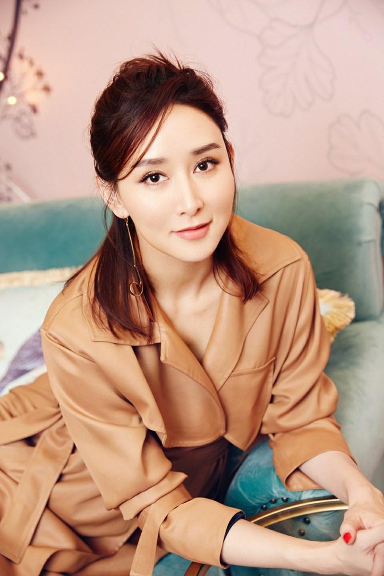 女演员胡静,清新优雅,美艳大气!