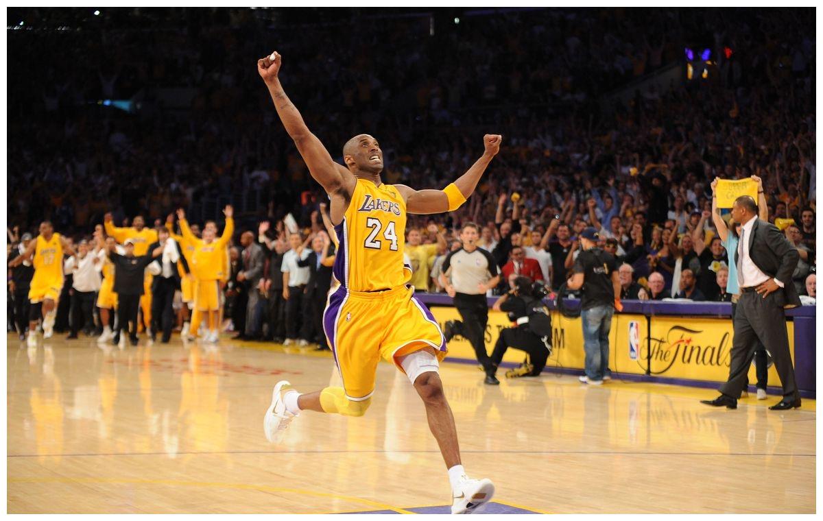 加索尔晒十年前湖人夺冠照片:科比疯狂庆祝!