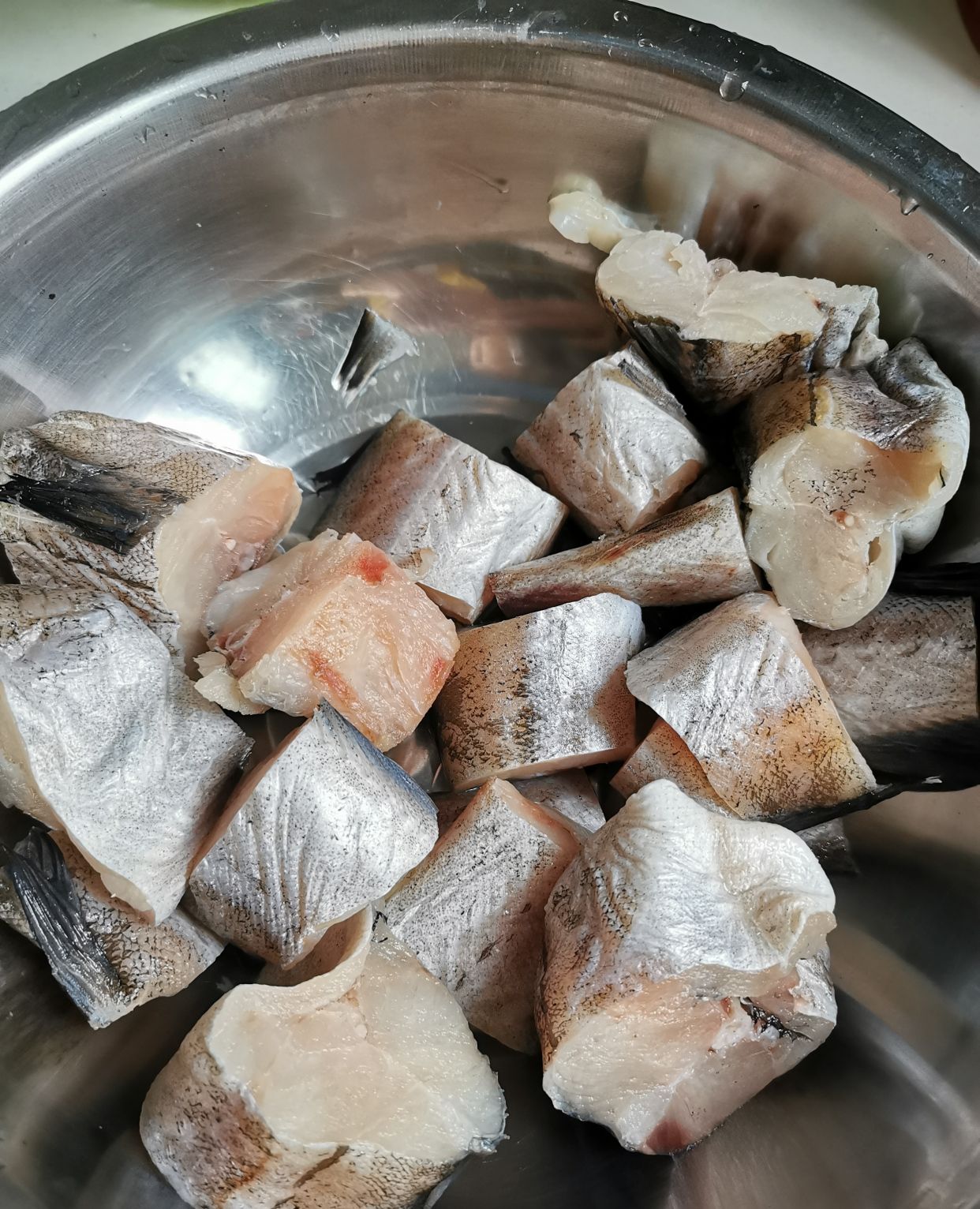 红烧鳕鱼块的家常做法,三步就能搞定的红烧鳕鱼） – 碳资讯