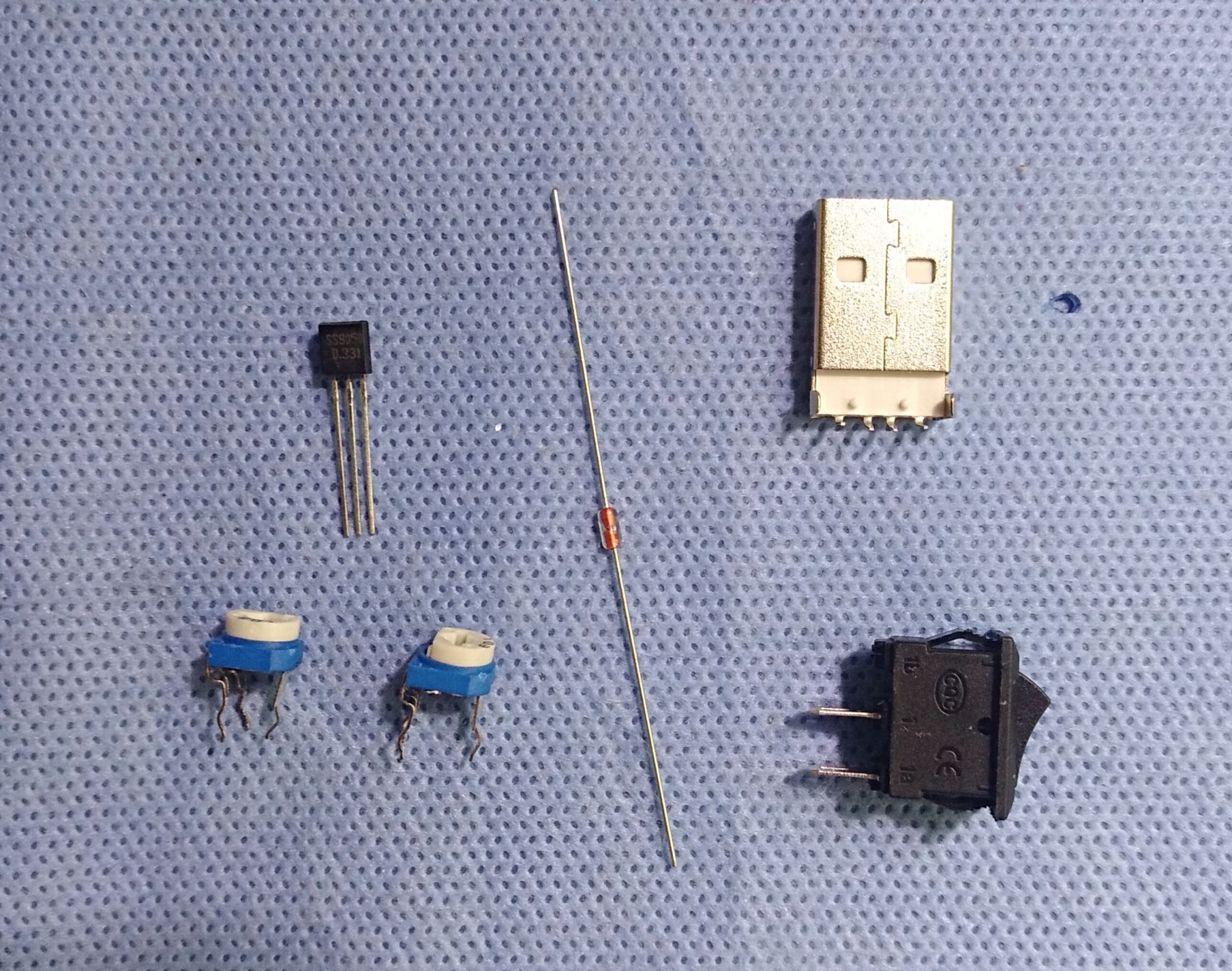 用热敏电阻制作简易温控风扇