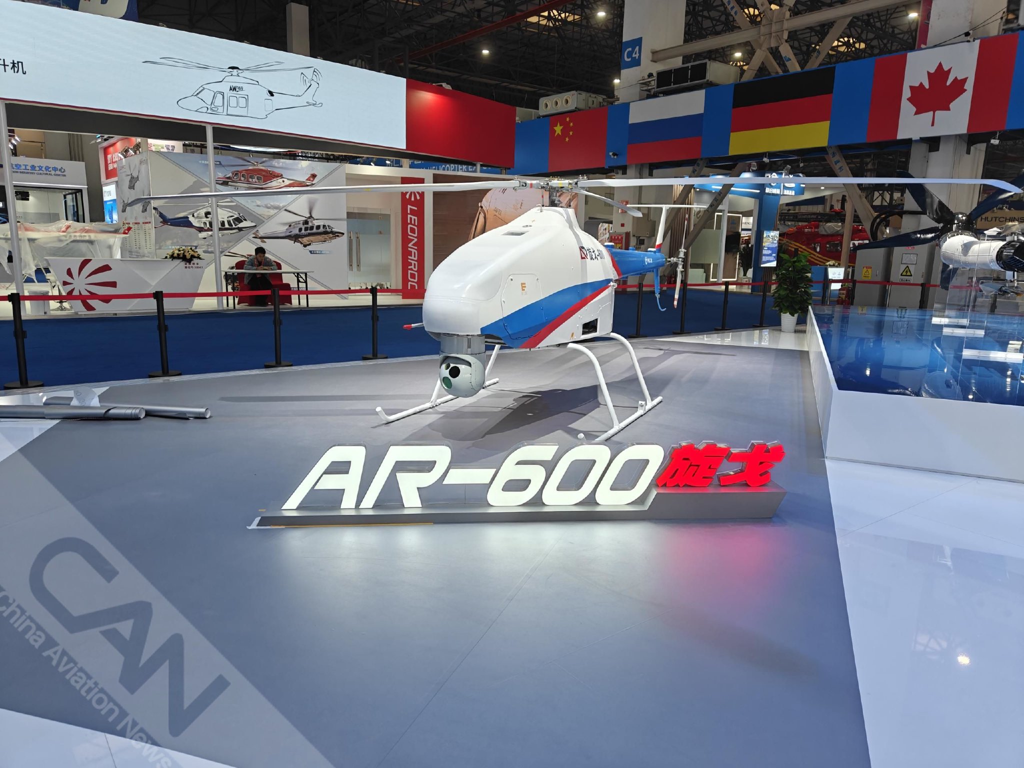 600块吃垮餐厅？3小时快餐无限次背后的商业逻辑与人性博弈解析